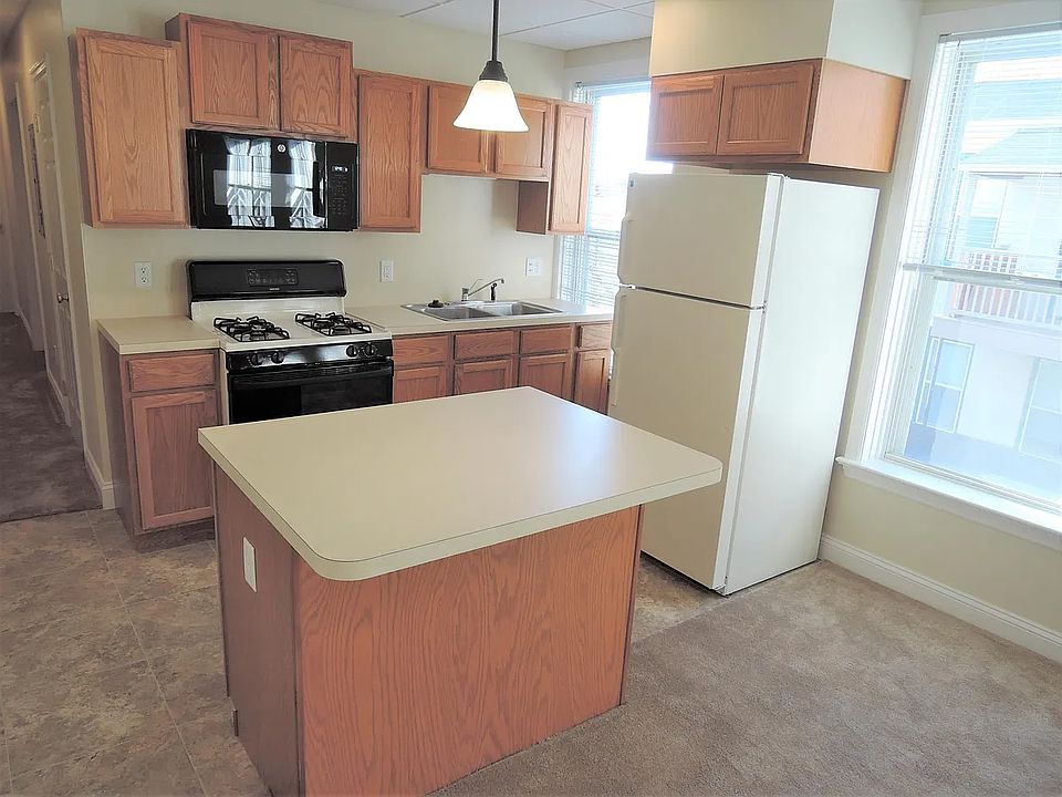 Bright cheerful kitchen