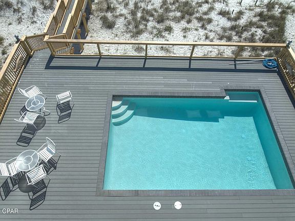 3rd image of 5409 Gulf Dr