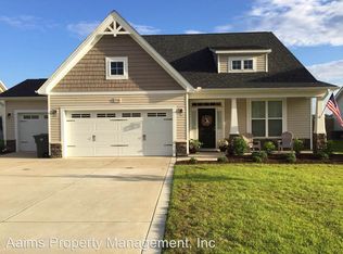936 Ronald Reagan Dr, Fayetteville, NC 28311