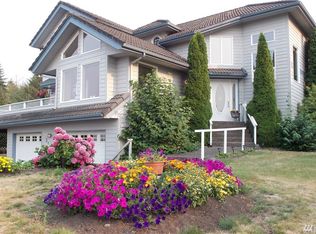 2103 Whalen Dr, Point Roberts, WA 98281