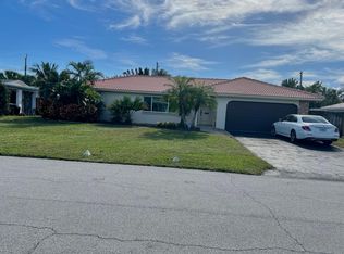 228 NE 26th St, Boca Raton, FL 33431