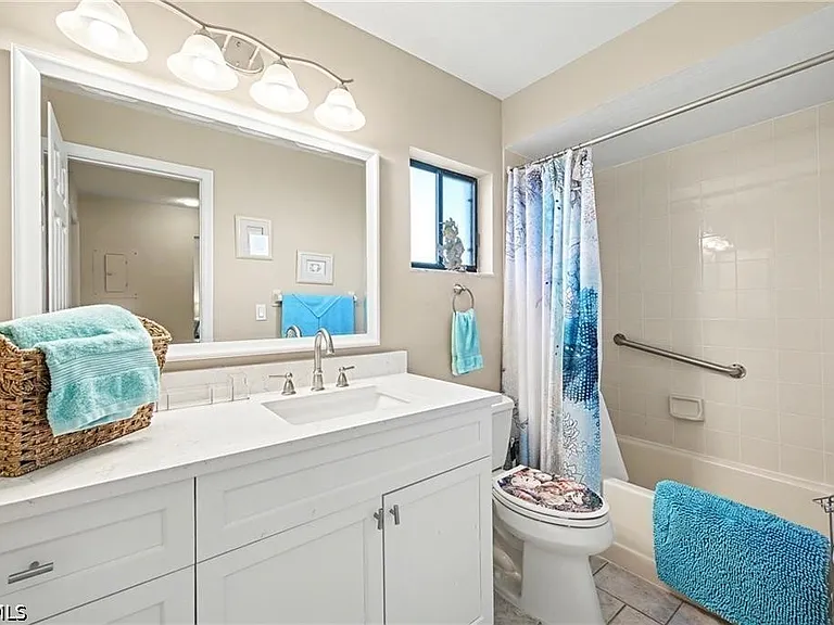 11170 Caravel Cir #104 — Photo 10