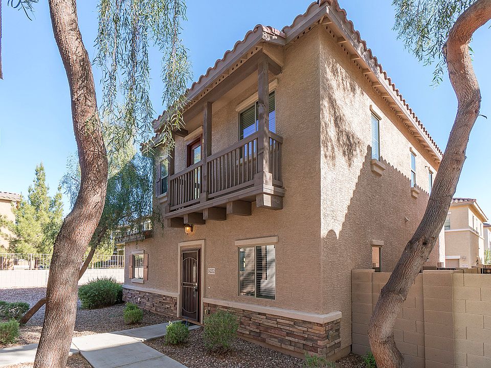 1st image of 14232 W Country Gables Dr
