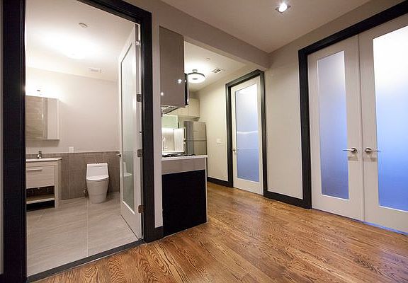 3rd image of 875 De Kalb Ave #3D