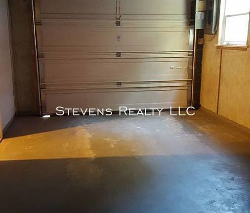4th image of 1317 Iroquois St