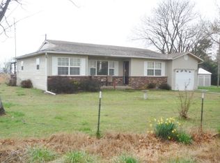 2053 Old Dolph Rd, Pineville, AR 72566