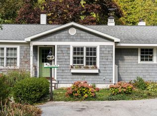 116 W Hill St, Leland, MI 49654