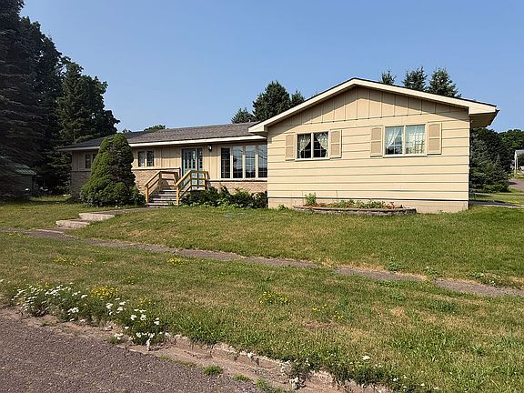 3rd image of 35 4th St