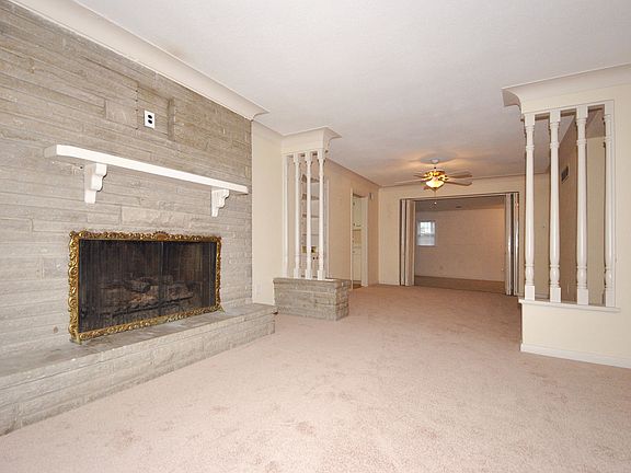 5th image of 11800 Fairlind Dr
