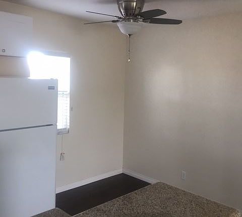 5th image of 4127 36th St