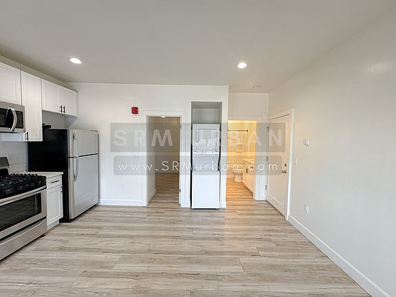 2nd image of 3922 8th Ave APT 9