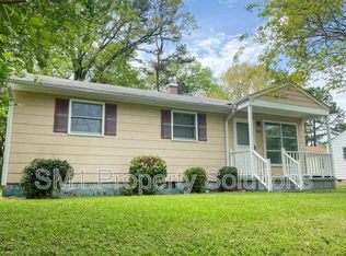 1502 Clegg St, Greensboro, NC 27407