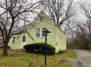 2927 Birch Rd, Homewood, IL 60430