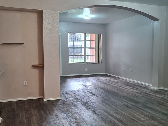 4th image of 1008 Belmont Ln