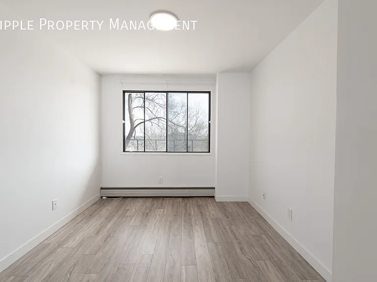 300 Meredith Rd NE #501 — Photo 9