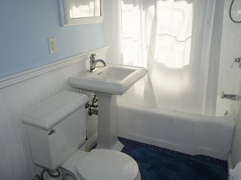 47 Harvard Ave #5 — Photo 5