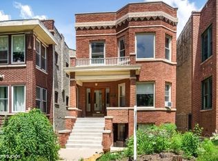 2748 W Giddings St #1, Chicago, IL 60625