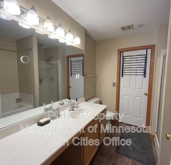 1745 Countryside Dr — Photo 10