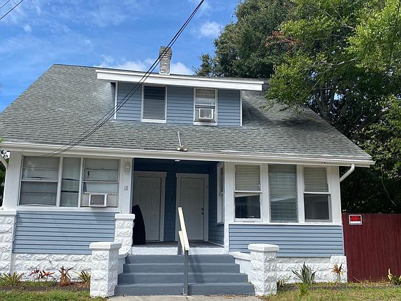 4th image of 18 S Oleander Ave #2