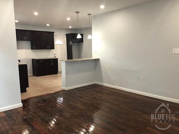 5th image of 1435 McBride St