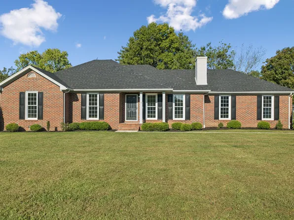 350 Greenbriar Cir, Manchester, TN 37355