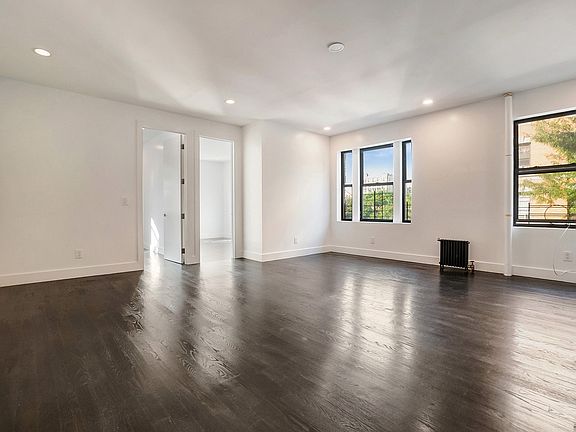 3rd image of 3750 Broadway APT 31