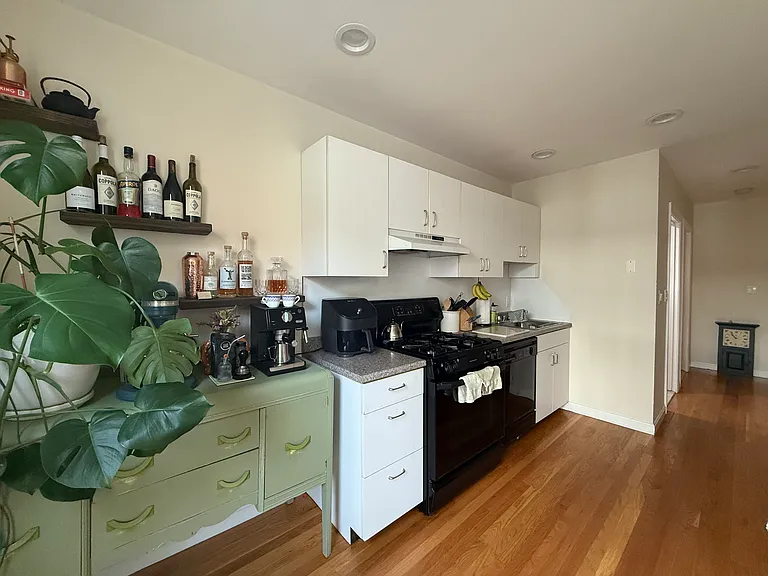 332 Bunker Hill St #1 — Photo 20