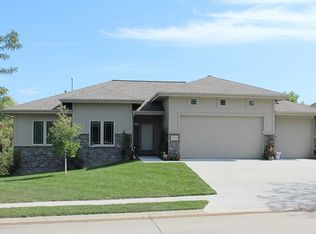 7265 N 155th St, Bennington, NE 68007