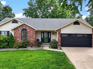 6 Beckewith Trl, O'Fallon, MO 63368