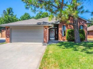 17025 Sunny Hollow Rd, Edmond, OK 73012