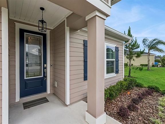 3rd image of 2110 Raglan Cir