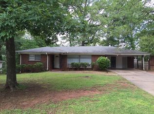 2406 Whites Mill Ln, Decatur, GA 30032