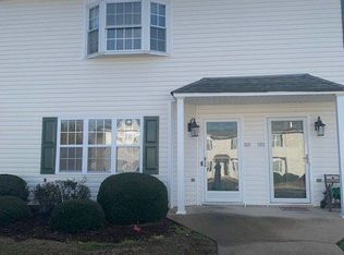 1205 Cross Creek Cir APT B2, Greenville, NC 27834