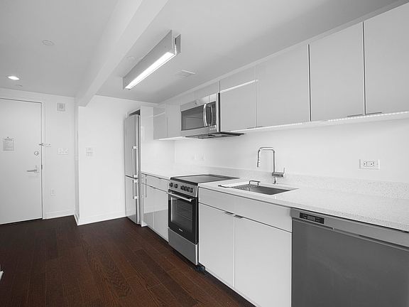 4th image of 400 W 113th St APT 1408