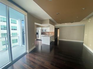 185 SW 7th St APT 2312, Miami, FL 33130
