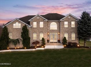 115 Holmes Mill Rd, Cream Ridge, NJ 08514