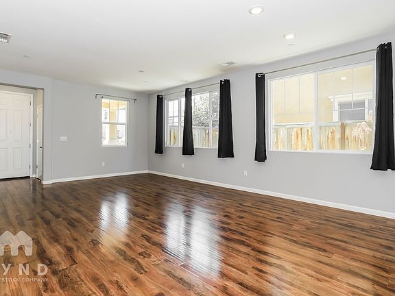 2nd image of 10953 Merrick Way