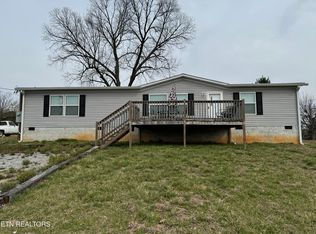 1302 W Morris St, Sweetwater, TN 37874