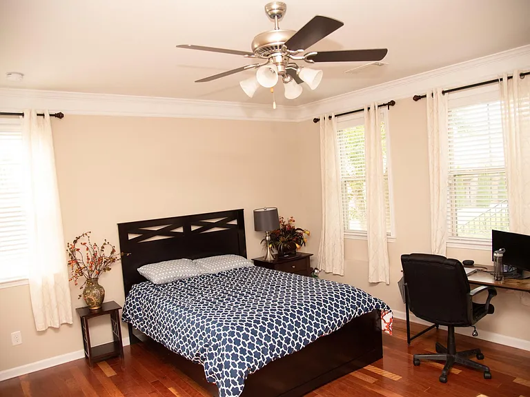 2630 Portbury Pl NE — Photo 14