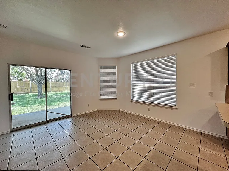 8000 Ranchvale Ln — Photo 11