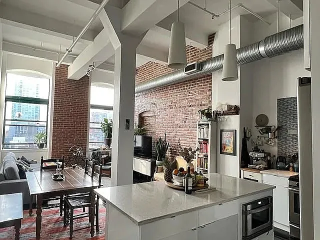 2 bed, 922 sqft, $2,800 — Photo 3