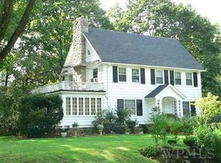 76 Pinebrook Rd, New Rochelle, NY 10801