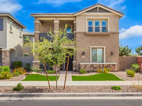 2617 S Entwistle Street, Gilbert, AZ 85295