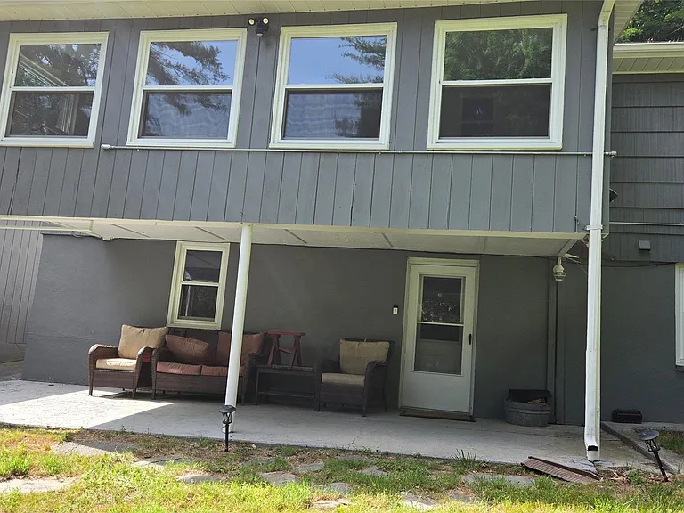 24 Andrew Paye Rd — Photo 5