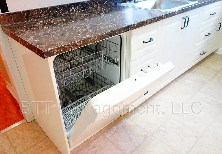 8203 Garland Ave #4 — Photo 27