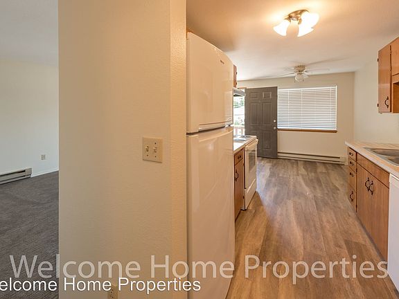 4th image of 211 SE 3rd St APT 201