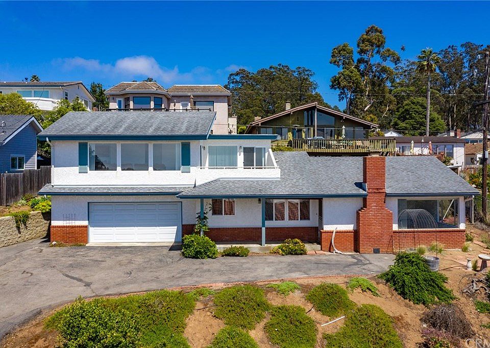 1st image of 262 Bradley Ave