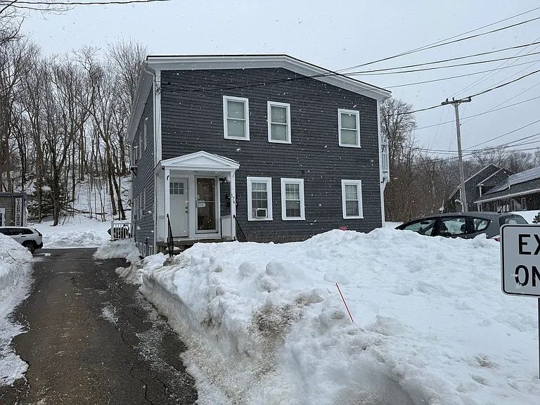 176 Court St #7 — Photo 19