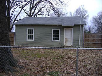 2nd image of 601 W Walters Blvd