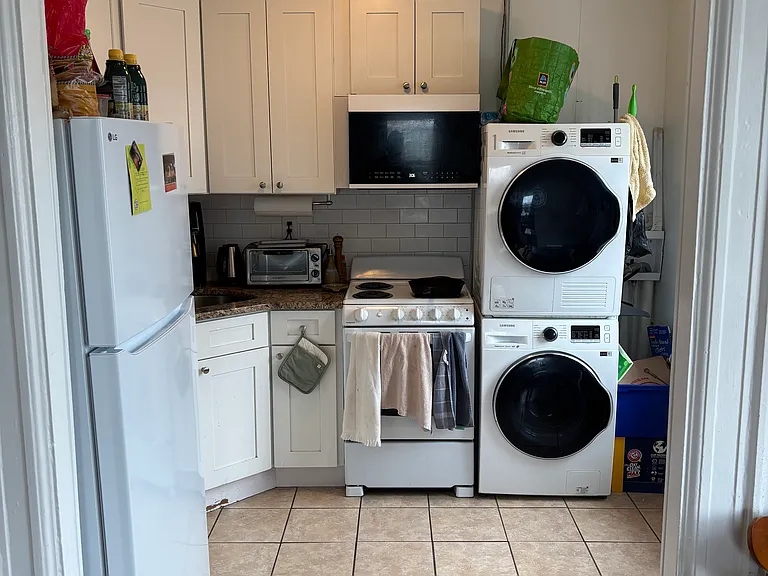 23 Parker St #2 — Photo 1
